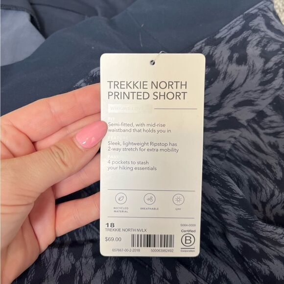 Athleta Trekkie North Printed Short - Picture 8 of 12